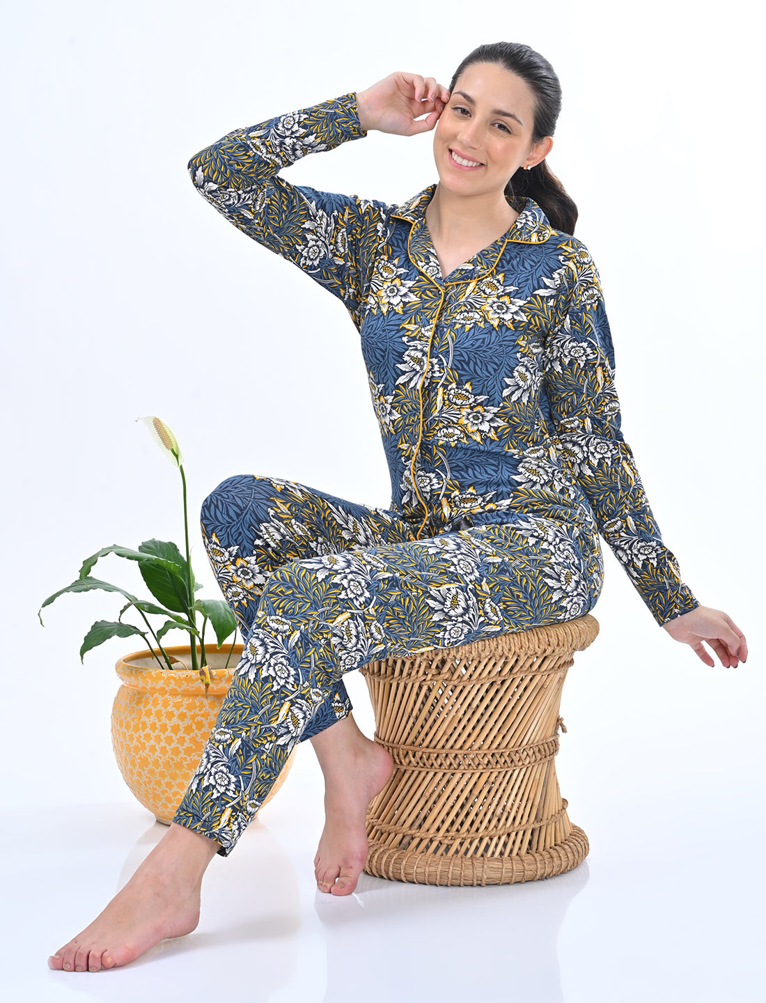 Women’s Floral Print Collared Night Suit