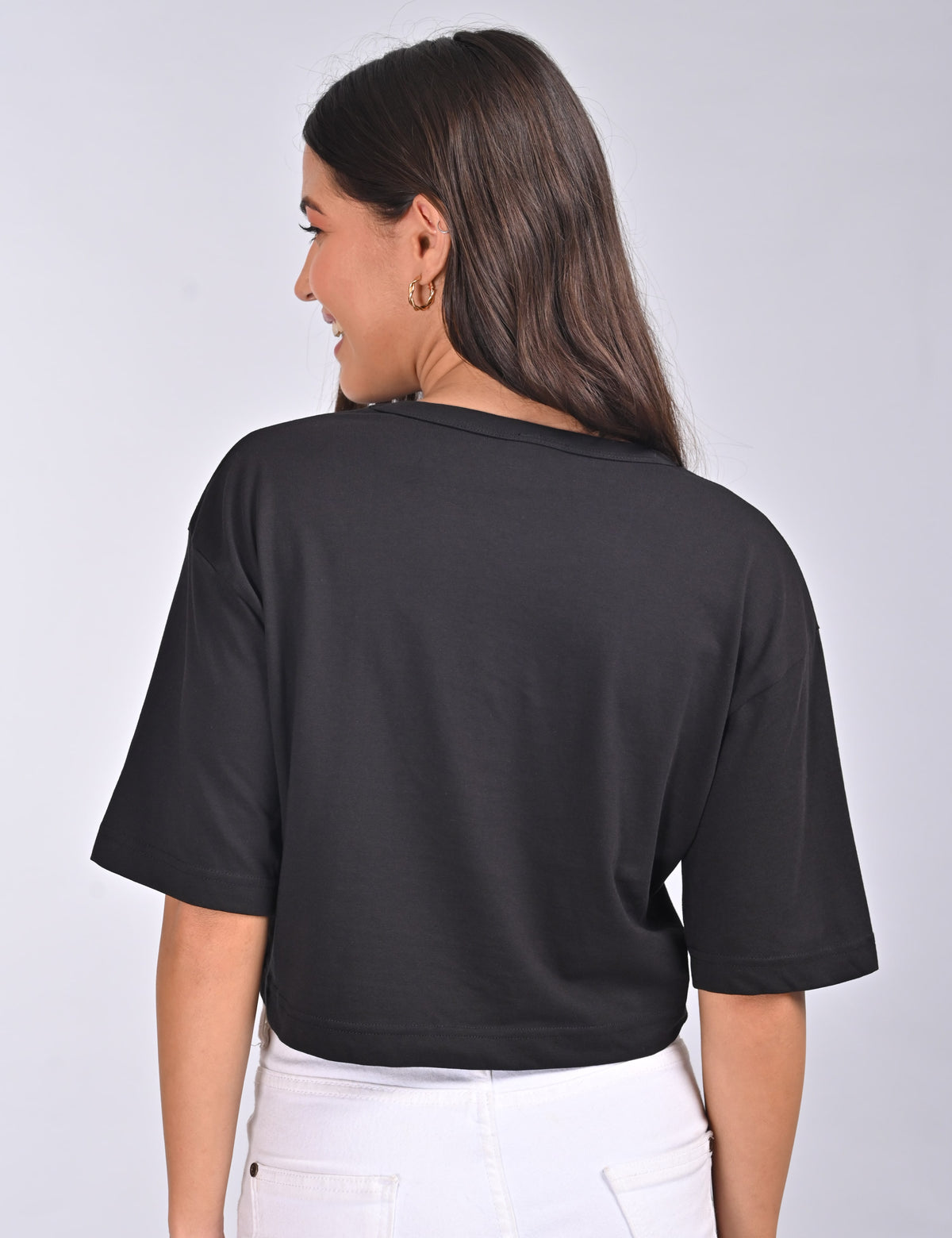 Women’s Solid Crew Neck Cropped T-Shirt