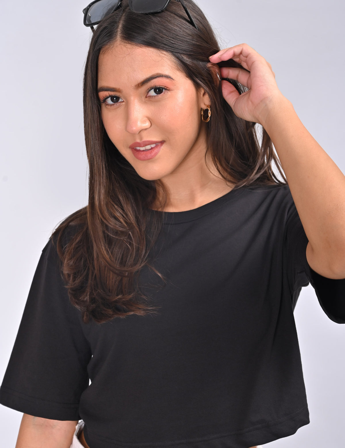Women’s Solid Crew Neck Cropped T-Shirt