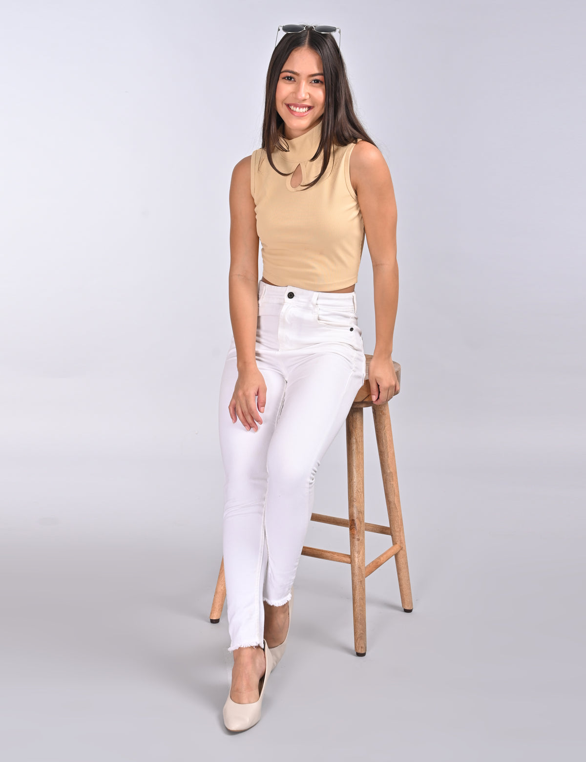 Women's Keyhole High-Neck Ribbed Crop Top