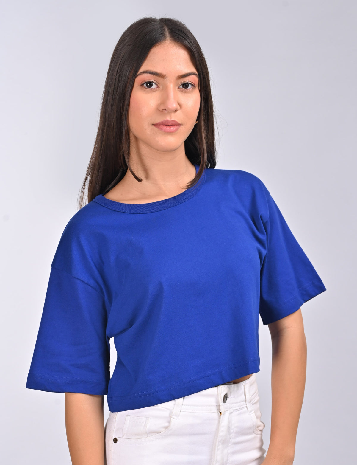 Women’s Solid Crew Neck Cropped T-Shirt