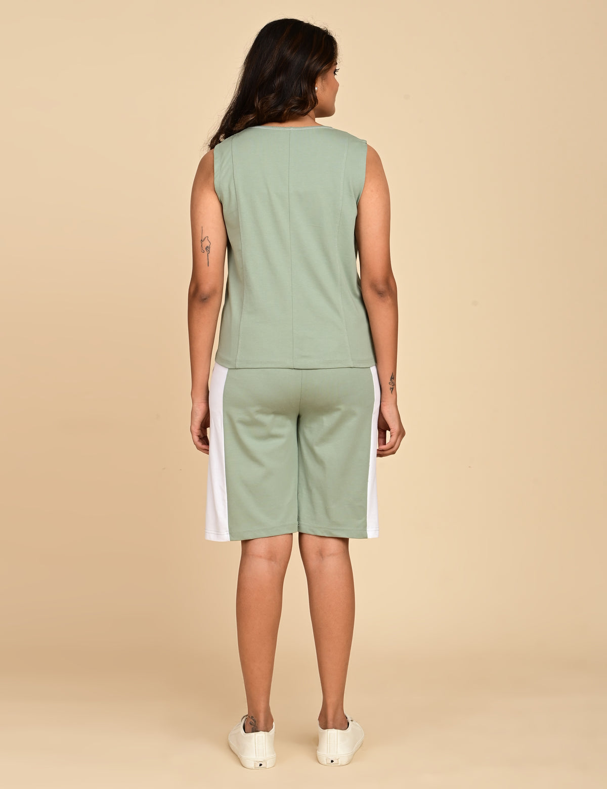 Chic Colorblock Sleeveless Top & Bermuda Shorts Set