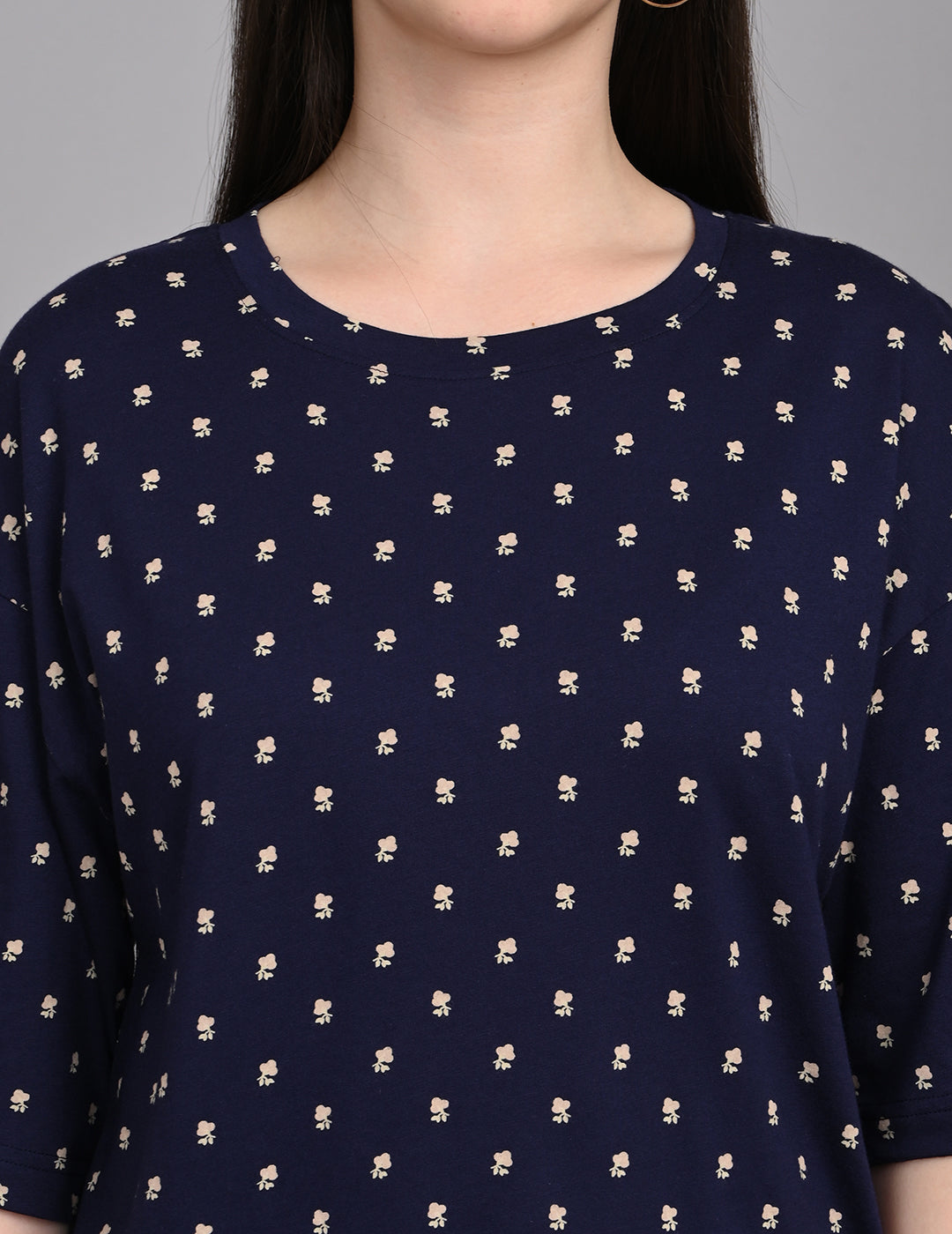 Women's Relaxed Round-Neck All-Over Printed Loungewear Set