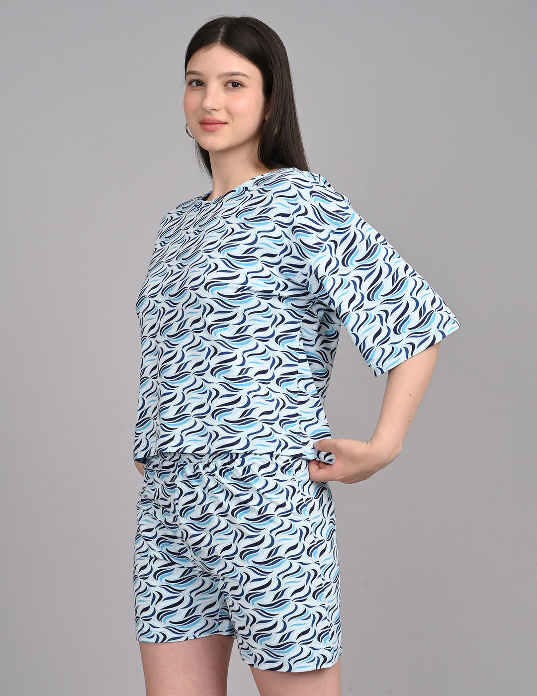 Women's Relaxed Round-Neck All-Over Printed Loungewear Set