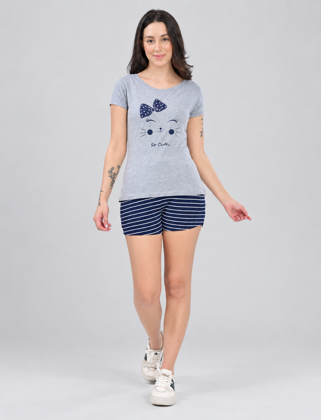 Women’s Short-Sleeve Graphic T-Shirt with Striped Shorts