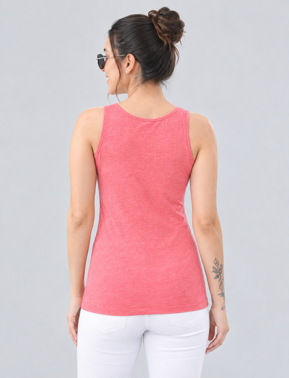 Women’s Sleeveless Scoop-Neck Western Top
