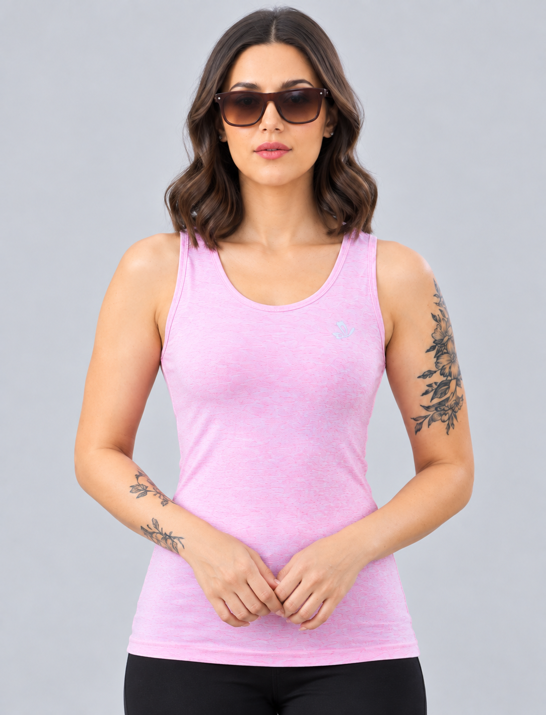 Women’s Sleeveless Scoop-Neck Western Top